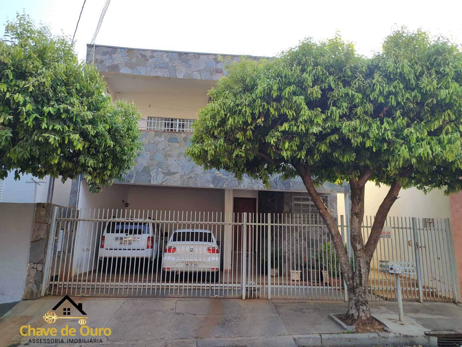 #100 - Casa para Venda em Jales - SP