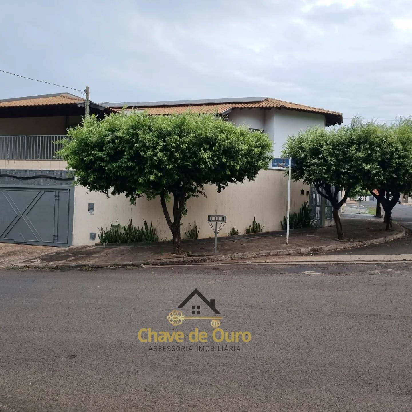 #299 - Casa para Venda em Jales - SP