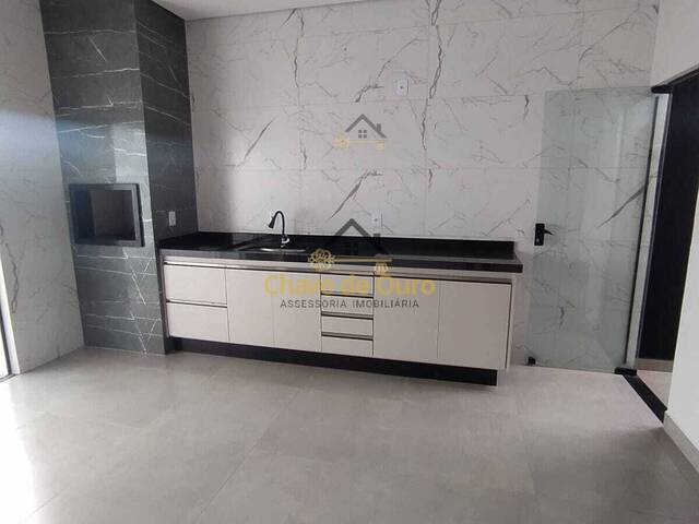 Casa para Venda em Jales - 4