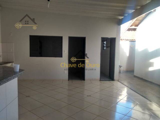 Casa para Venda em Jales - 3