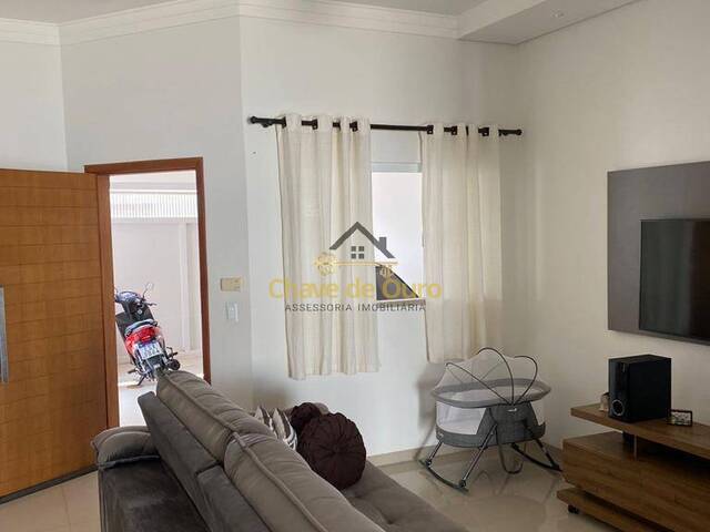 #107 - Casa para Venda em Jales - SP