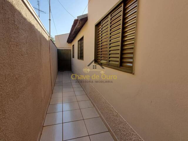 Casa para Venda em Jales - 4