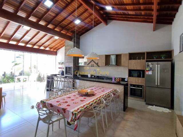 Casa para Venda em Jales - 5