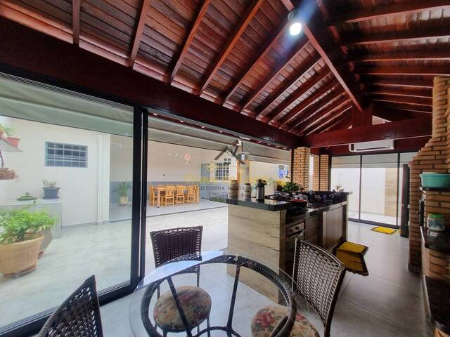 Casa para Venda em Jales - 5