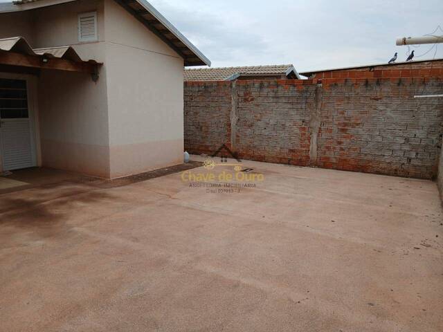 Casa para Venda em Jales - 4