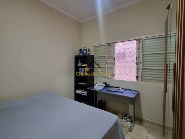 Casa para Venda em Jales - 4