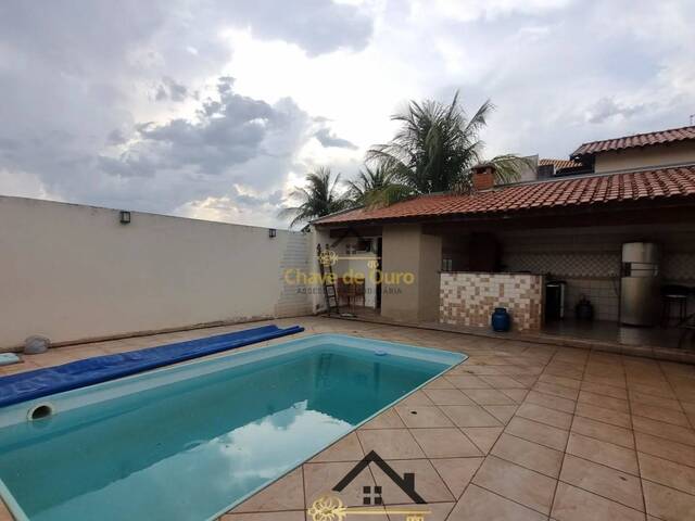 #319 - Casa para Venda em Jales - SP - 1