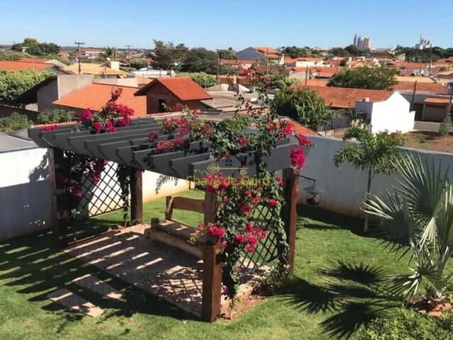 #325 - Casa para Venda em Jales - SP - 3