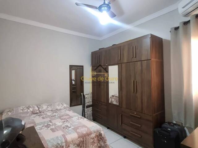 Casa para Venda em Jales - 4