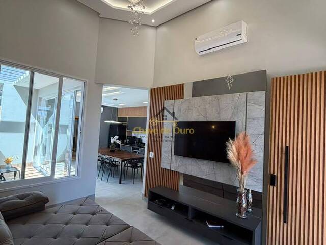 #373 - Casa para Venda em Jales - SP